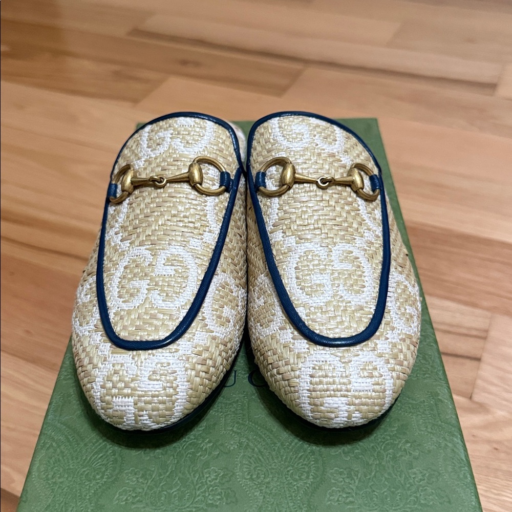 NEW Gucci raffia woven Princetown mules - Picture 4 of 8
